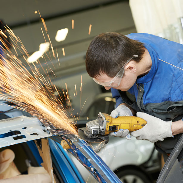 Automotive Certificate IV in Automotive Body Repair Technology - AUR40720