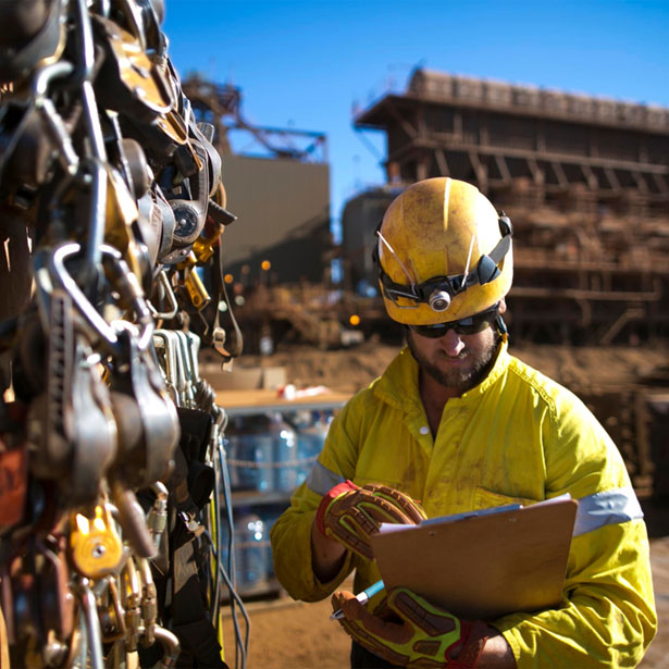 Building & Construction Certificate III in Work Health and Safety - BSB30719